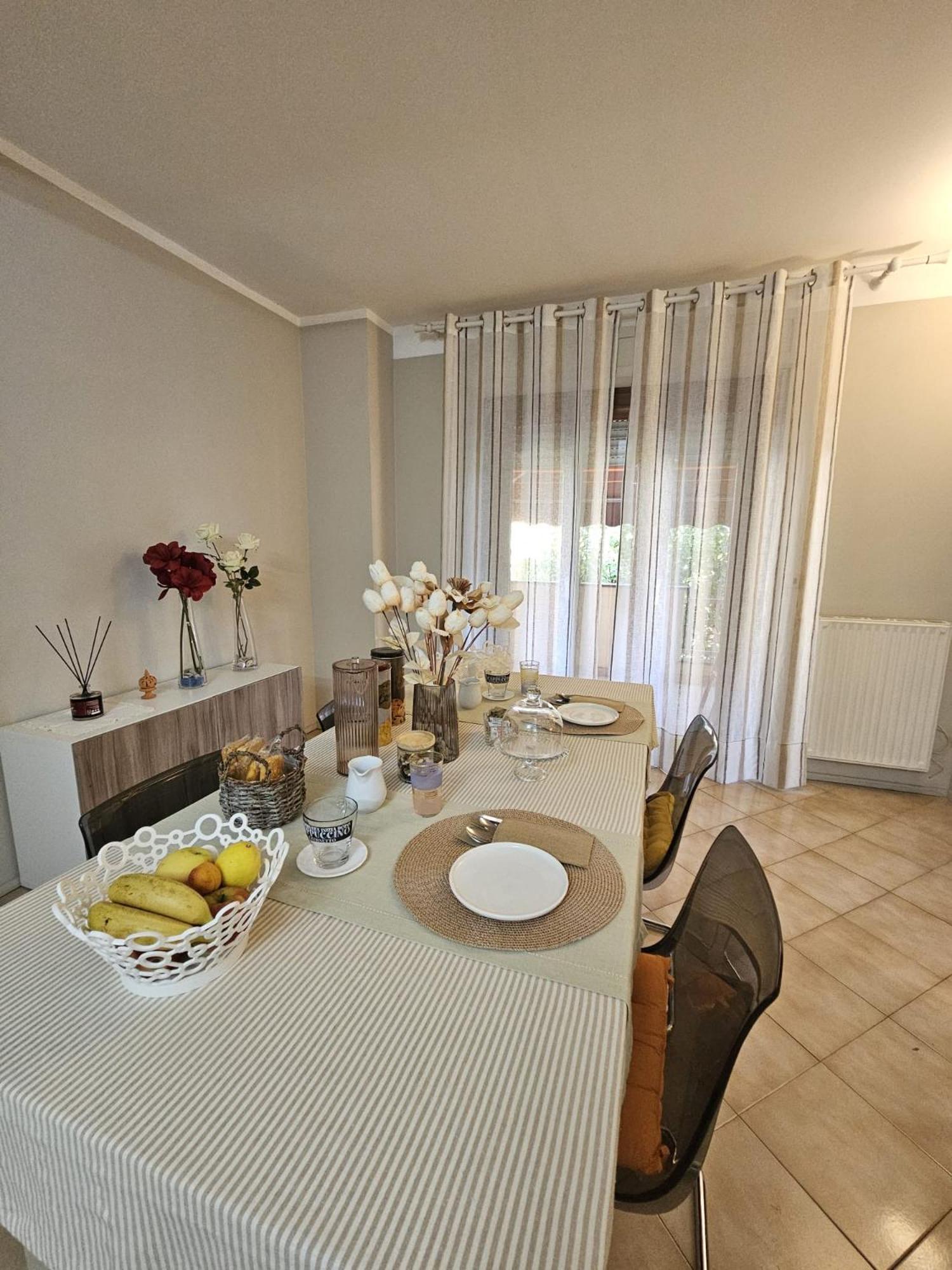 Bed And Breakfast Nikari Foligno Esterno foto