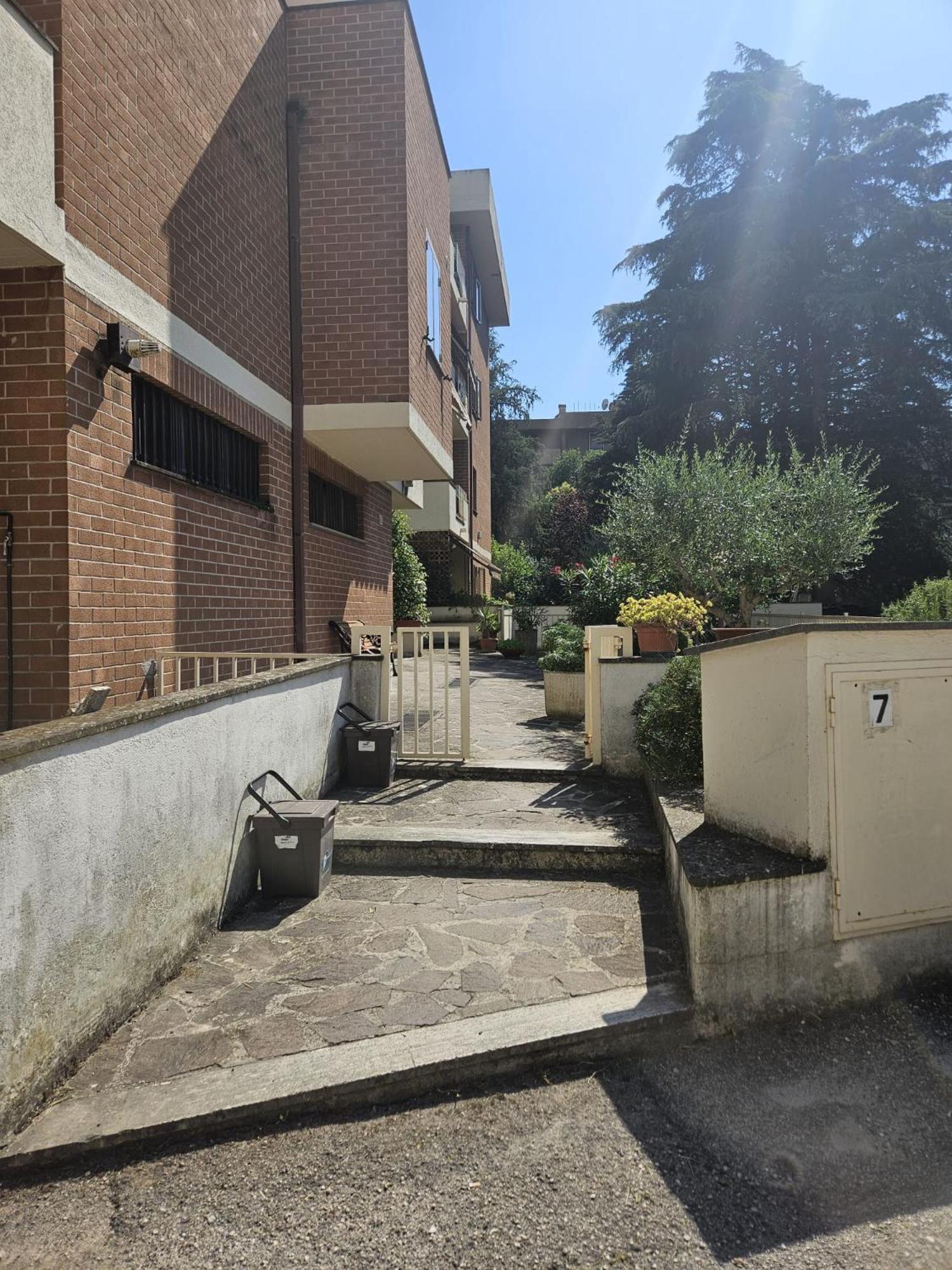 Bed And Breakfast Nikari Foligno Esterno foto